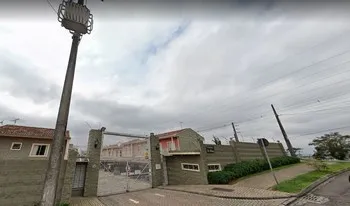 Condomínio Conjunto Residêncial Las Palmas em Curitiba