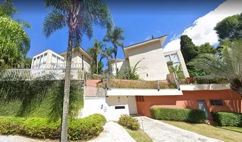 Condomínio Conjunto Residêncial Noblesse Morumbi em São Paulo
