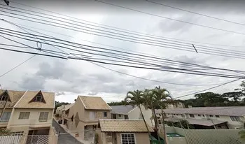 Condomínio Conjunto Residêncial Rezala Simão Iii em Curitiba