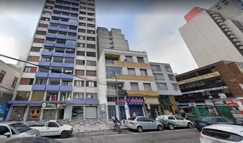 Condomínio Conjunto Residêncial Sertaneja Bloco A em Curitiba