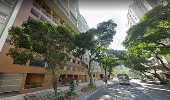 Condomínio Da Garage Do Edifício Goral em Rio De Janeiro