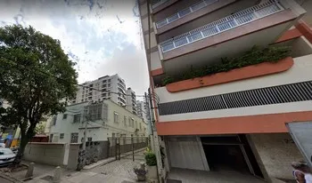 Condomínio Da Rua Pinto Guedes 74 E 76 em Rio De Janeiro