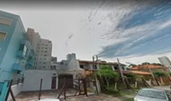 Imagem do Condomínio De Estácionamento Cisne Branco em Tramandaí