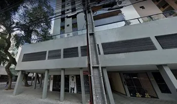 Condomínio De Garagens Do Edifício Victoria Gardens em Curitiba