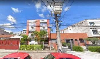 Condomínio Dezessete De Junho em Porto Alegre