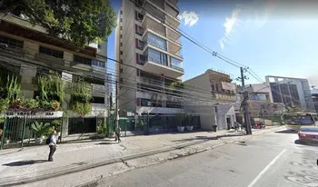 Condomínio Do Conjunto Residêncial Gomes em Rio De Janeiro