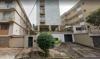 Condomínio Do Ed.carlos Alberto Loureiro em Belo Horizonte