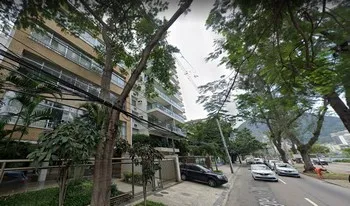 Condomínio Do Edifício A Av Borges De Medeiros 3483 em Rio De Janeiro