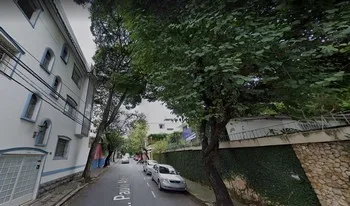 Condomínio Do Edifício Alaide De Freitas em Belo Horizonte