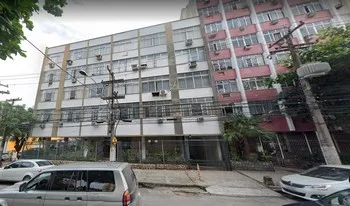 Imagem do Condomínio Do Edifício Almeno De Souza em Niteroi