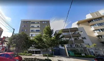 Condomínio Do Edifício Antônio Emilio em Curitiba