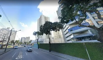 Condomínio Do Edifício Arnaldo Sandrini em Curitiba