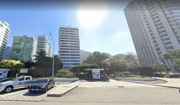 Condomínio Do Edifício Av Pref Mendes De Moraes 900 Bl 02 em Rio De Janeiro