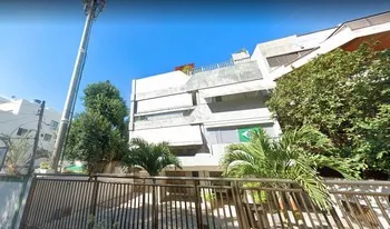 Condomínio Do Edifício Avenida Afonso De Taunay em Rio De Janeiro