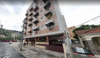 Imagem do Condomínio Do Edifício Bac A Fleur em Niteroi