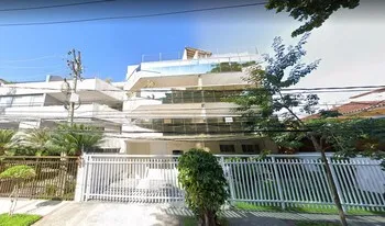 Condomínio Do Edifício Bella Gruta em Rio De Janeiro