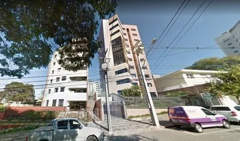 Condomínio Do Edifício Carrara em Curitiba