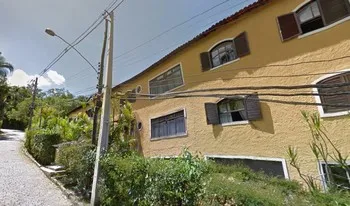 Imagem do Condomínio Do Edifício Carvalho Júnior em Petrópolis