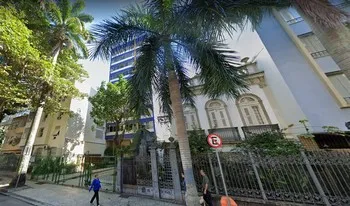 Condomínio Do Edifício Cavalcanti De Lacerda em Rio De Janeiro