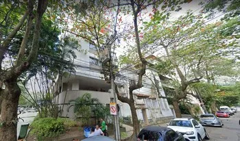 Condomínio Do Edifício Conde De Vila Verde em Rio De Janeiro