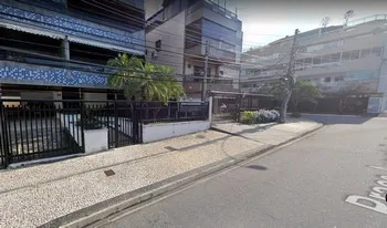 Condomínio Do Edifício Cristiane em Rio De Janeiro
