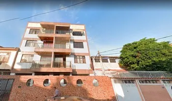 Condomínio Do Edifício Custodio Marques Guimaraes em Rio De Janeiro