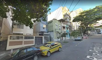 Condomínio Do Edifício Da Rua Prof Gabizo 18 em Rio De Janeiro