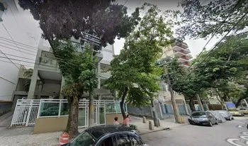 Condomínio Do Edifício Das Praças De Arcozelo E Queluz em Rio De Janeiro