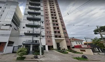 Condomínio Do Edifício Dona Celia em Curitiba