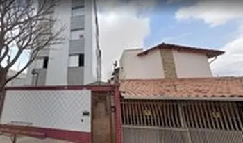 Condomínio Do Edifício Dona Geralda Mendes Gomes em Belo Horizonte