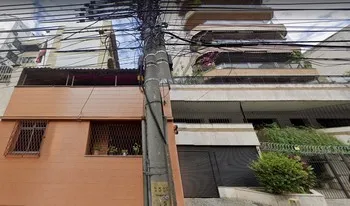 Condomínio Do Edifício Dos Pirineus em Rio De Janeiro