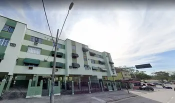 Condomínio Do Edifício Doutor Fernando Ribeiro Escobar em Rio De Janeiro