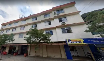 Imagem do Condomínio Do Edifício Francisco Moreira em Cataguases