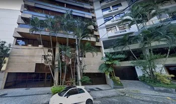 Condomínio Do Edifício Grum Moss em Rio De Janeiro