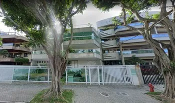 Condomínio Do Edifício '' Helena '' em Rio De Janeiro