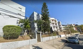 Condomínio Do Edifício Hermínia De Carvalho Neves em Belo Horizonte