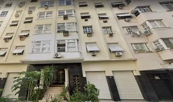 Condomínio Do Edifício Irapuãn em Rio De Janeiro
