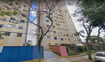 Condomínio Do Edifício Jardim Do Portão em Curitiba