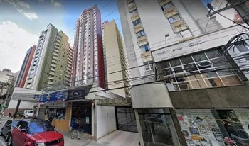 Condomínio Do Edifício Júlio Manfredini Júnior em Curitiba
