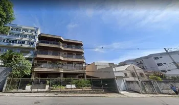 Condomínio Do Edifício Lopes Valente em Rio De Janeiro
