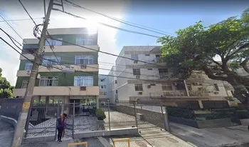 Condomínio Do Edifício Lúcia Helena em Rio De Janeiro