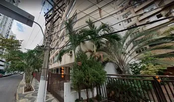 Imagem do Condomínio Do Edifício Medeiros Correa em Niteroi