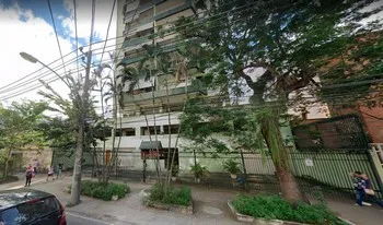 Condomínio Do Edifício Nair Azeredo Lopes em Rio De Janeiro