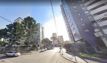 Condomínio Do Edifício Plaza Estoril em Curitiba