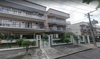 Condomínio Do Edifício Presidente Tancredo Neves em Rio De Janeiro