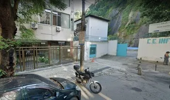 Condomínio Do Edifício Professor Augusto Belford Roxo em Rio De Janeiro