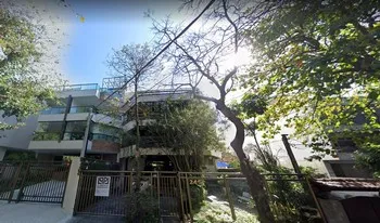 Condomínio Do Edifício Recanto Tropical em Rio De Janeiro