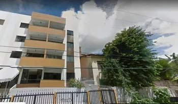 Condomínio Do Edifício Residêncial Esther Cortes Carrera em Salvador