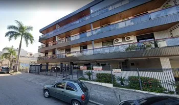 Condomínio Do Edifício Residêncial Irineu em Rio De Janeiro