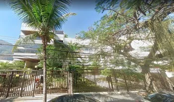 Condomínio Do Edifício Residêncial Lagoa Barra em Rio de Janeiro